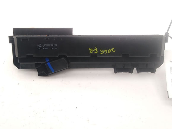 BMW 650I Front Right Fuse Box