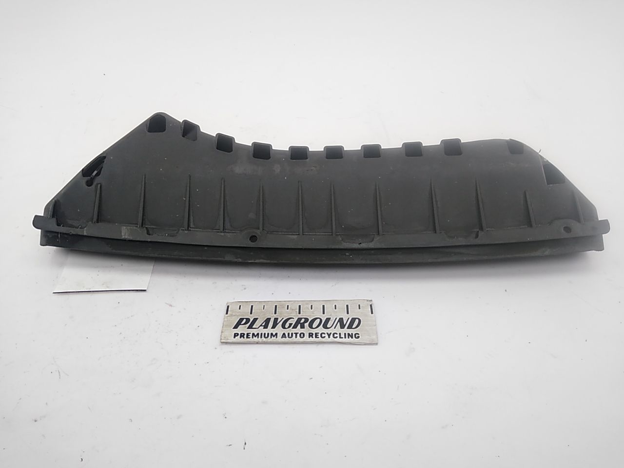 BMW 650I Rear Center Bumper Bracket