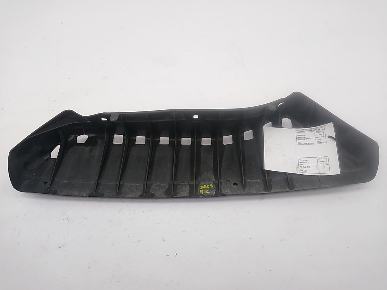 BMW 650I Rear Center Bumper Bracket