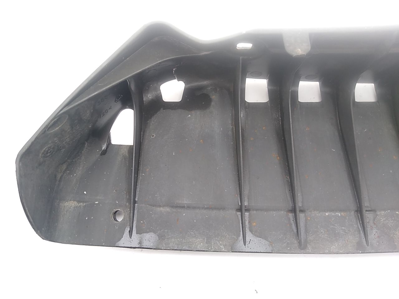 BMW 650I Rear Center Bumper Bracket