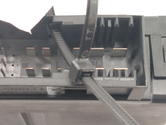 BMW 650I Body Gateway Control Module