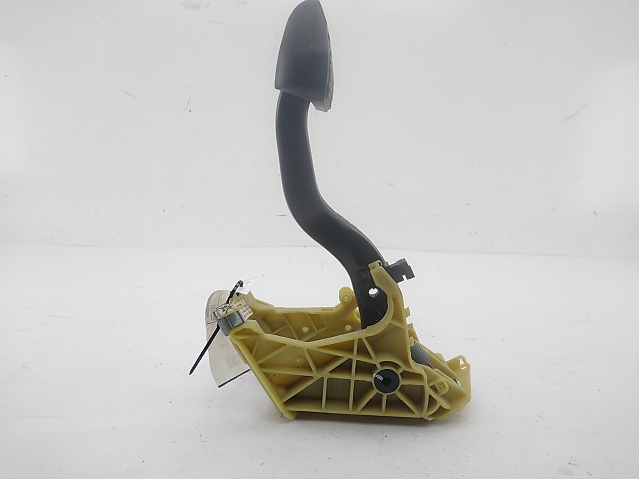 BMW 650I Brake Pedal Assembly