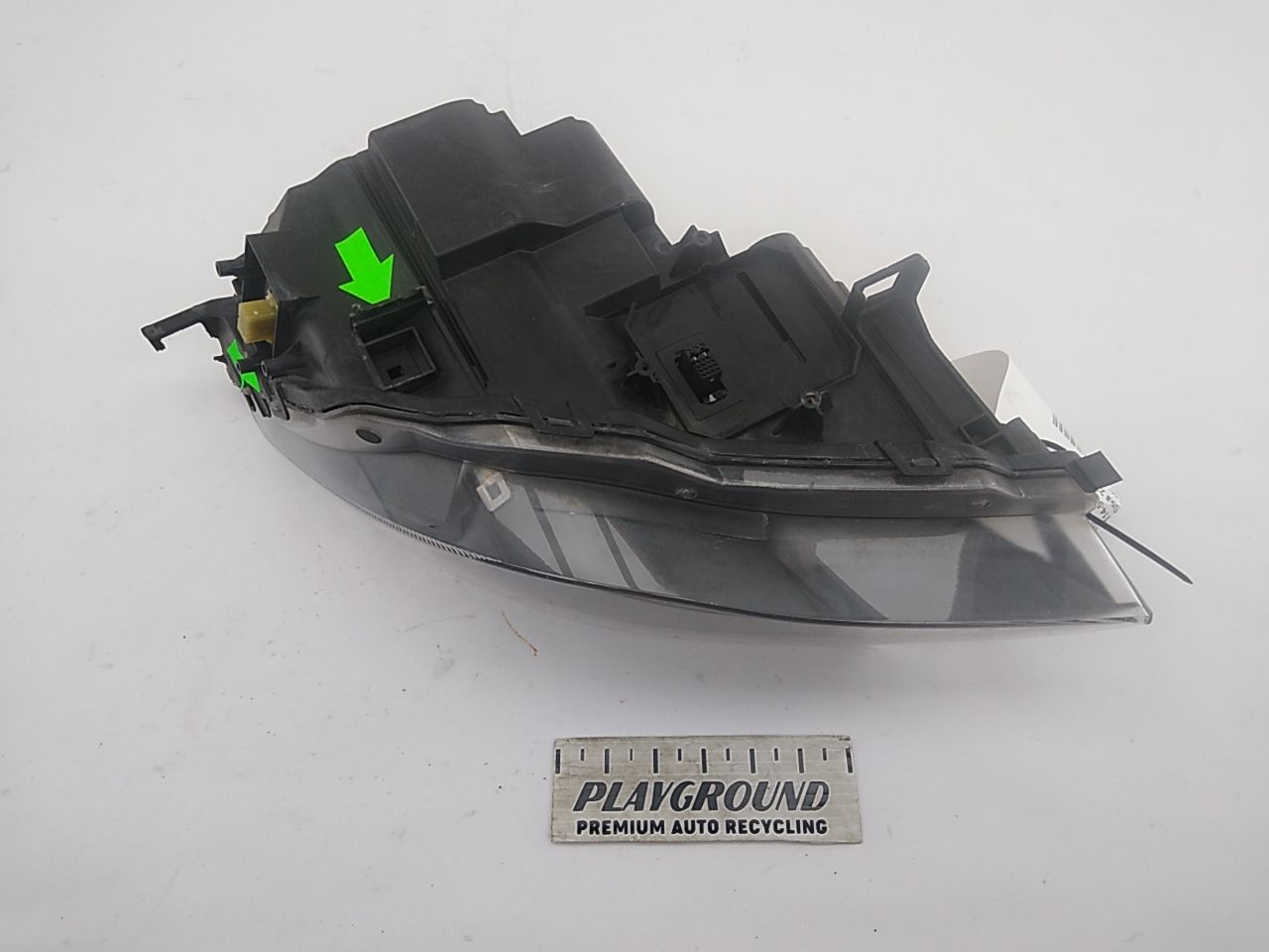 BMW 650I Front Left Head Light **AS-IS** - 0