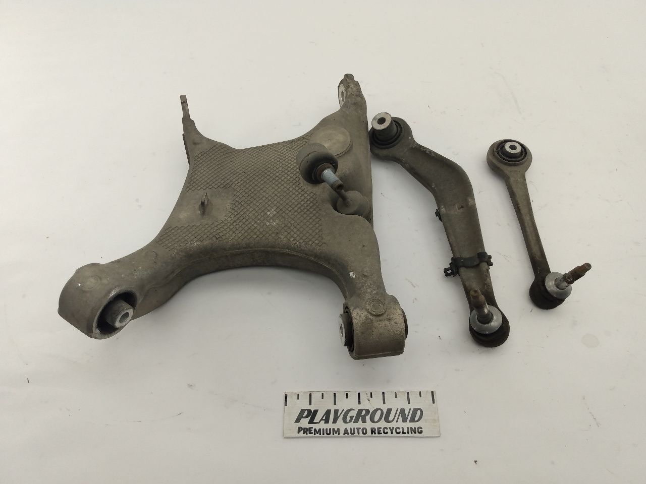 BMW 650I Set Of Rear Right Control Arms