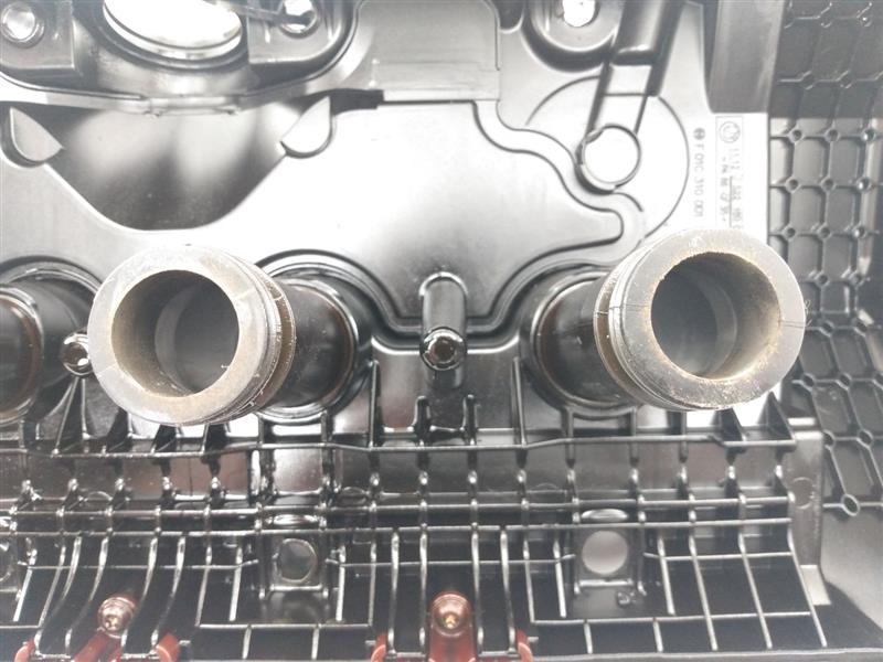 BMW 650I Left Engine Valve Cover