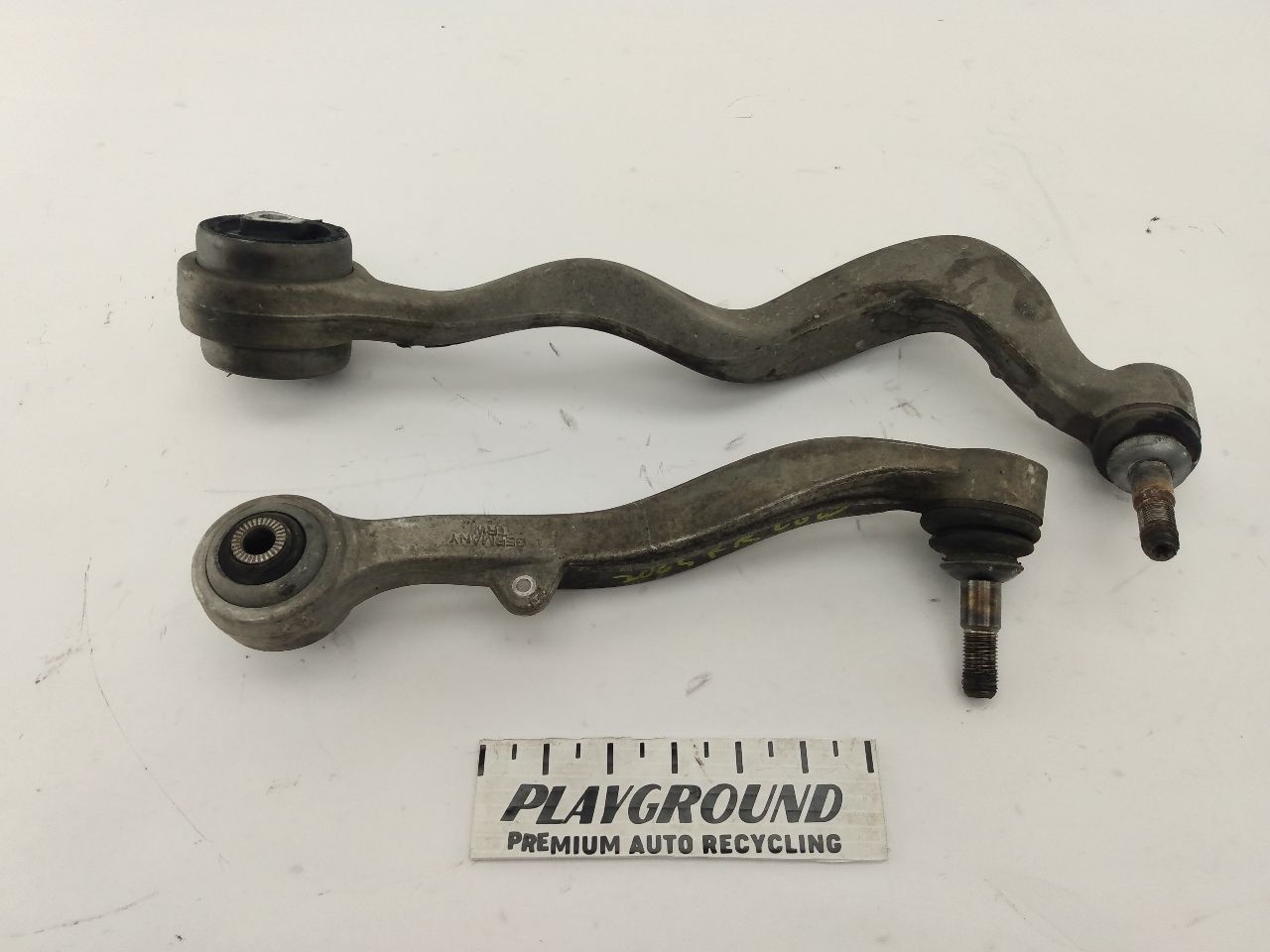 BMW 650I Pair Of Right Front Lower Control Arms