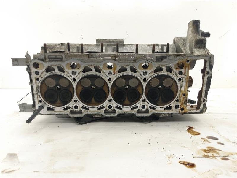 BMW 650I Right Cylinder Head