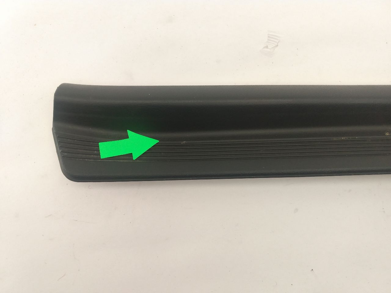 Honda Prelude Front Right Door Sill Trim - 0