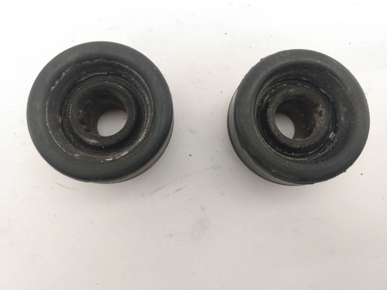 Honda Prelude Pair of Radius Arm Bushing