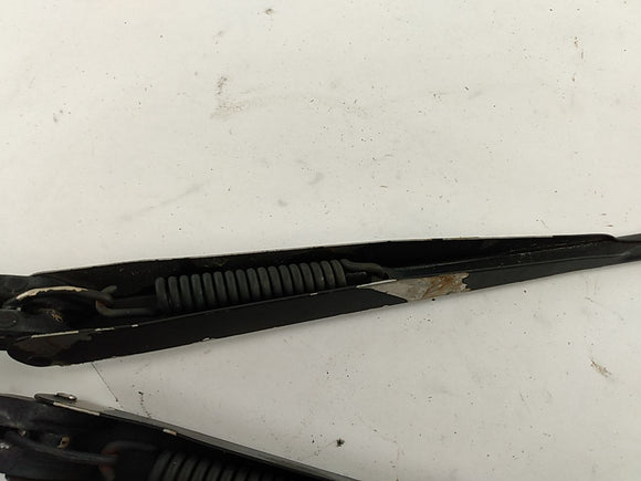 Honda Civic Pair of Windshield Wiper Arms