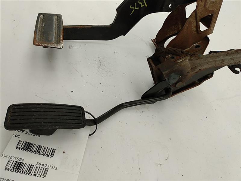 Honda Civic Accelerator and Brake Pedal Assembly