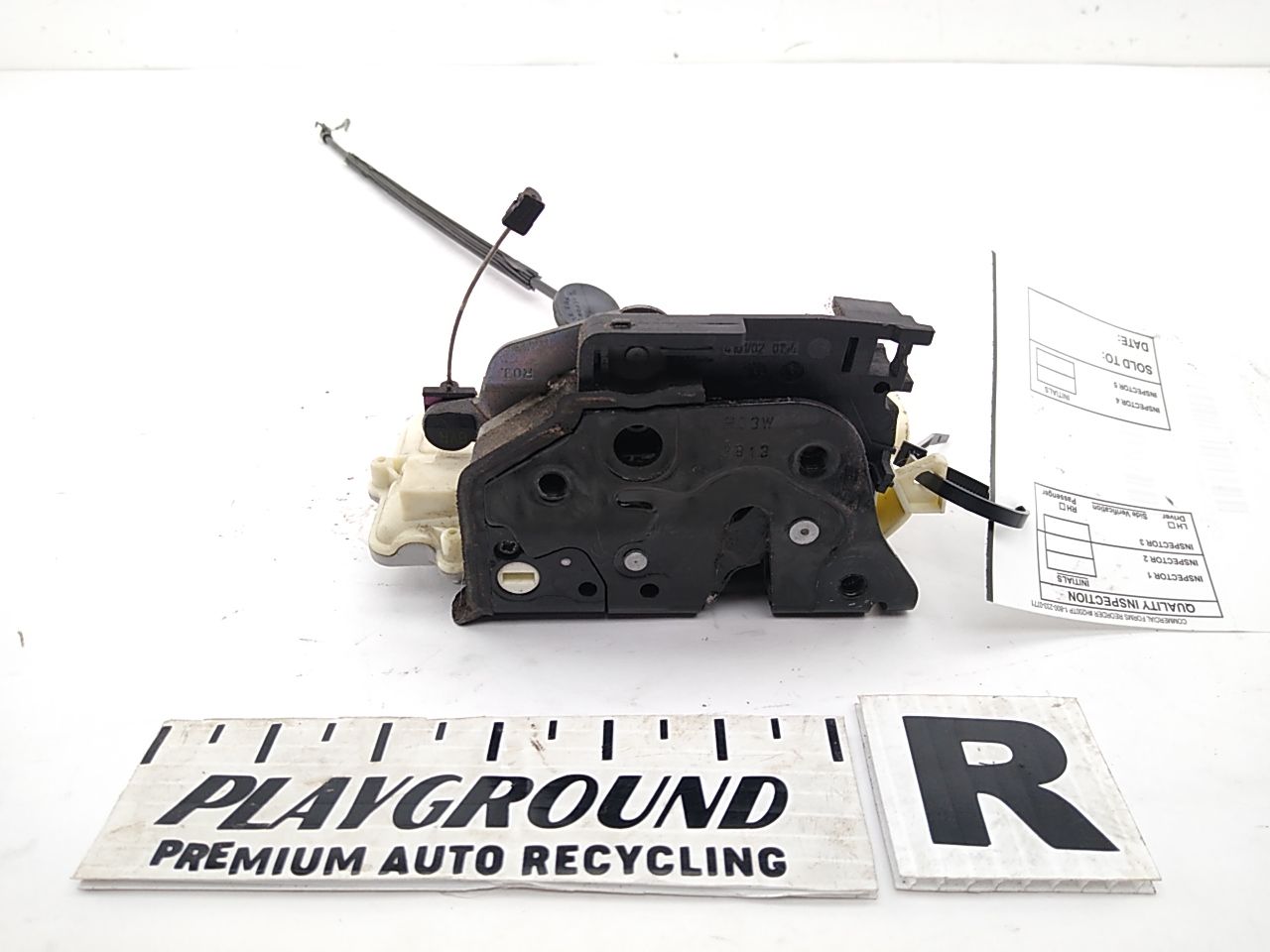 Volkswagen Eos Front Right Door Lock Actuator