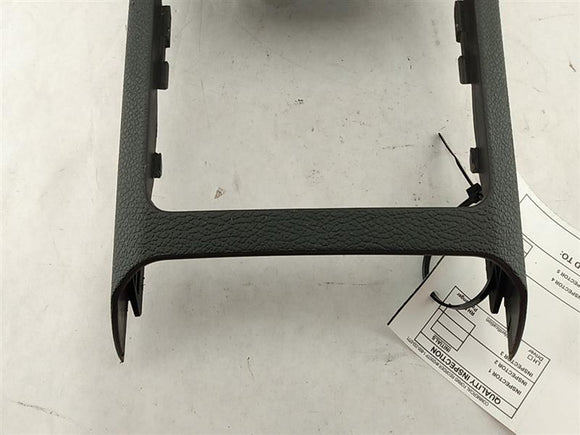 Volkswagen Eos Center Console Rear Trim Panel