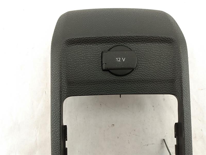 Volkswagen Eos Center Console Rear Trim Panel