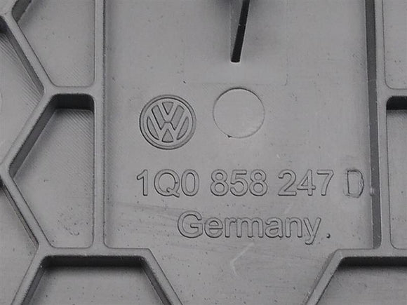 Volkswagen Eos Pair Of Dashboard End Covers