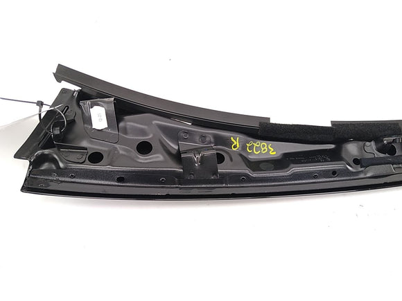 Volkswagen Eos Right Roof Seal Rail Trim