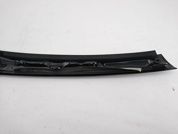 Volkswagen Eos Right Roof Seal Rail Trim