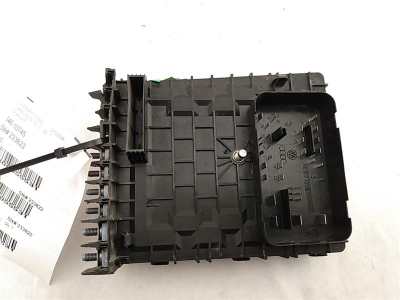 Volkswagen Eos Fuse Box **AS-IS**