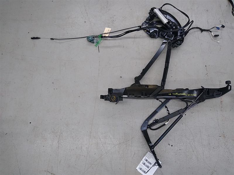 Volkswagen Eos Pair Of Tonneau Cover Hinges - 0