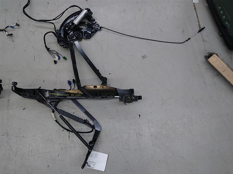 Volkswagen Eos Pair Of Tonneau Cover Hinges