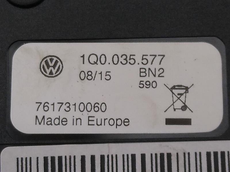 Volkswagen Eos Trunk Antenna Booster