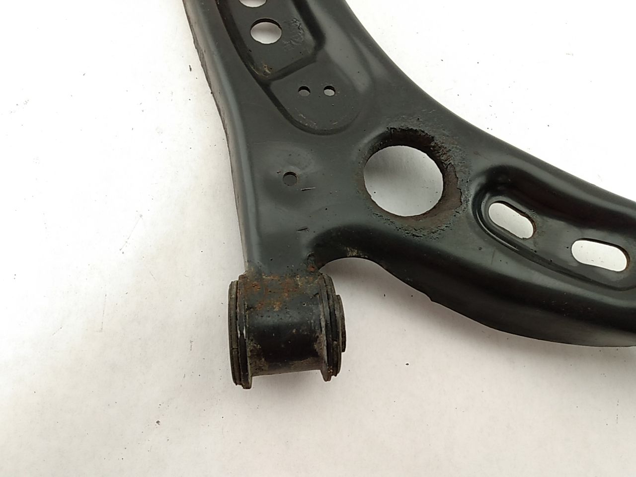 Volkswagen Eos Front Right Lower Control Arm