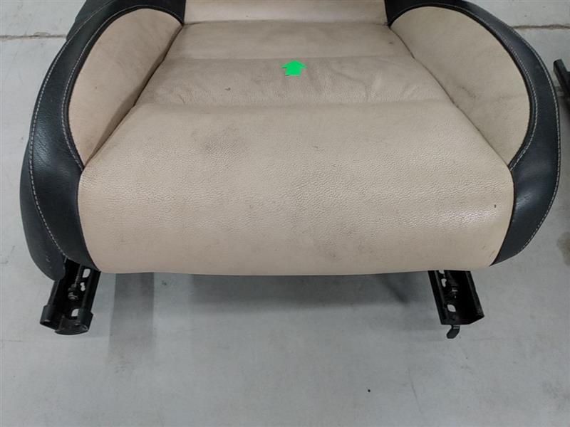 Volkswagen Eos Pair Of Front Seats - 0