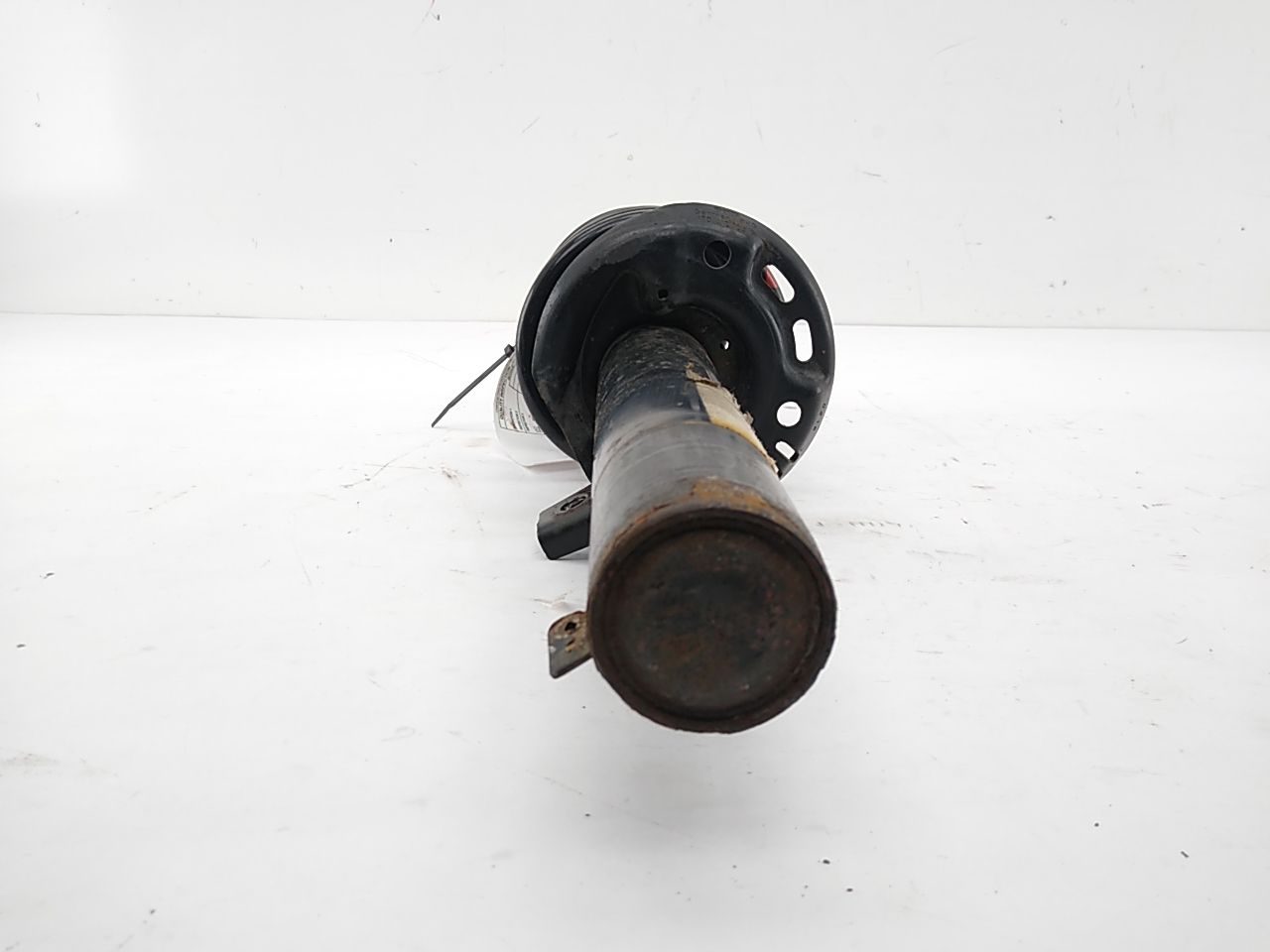 Volkswagen Eos Front Right Strut - 0