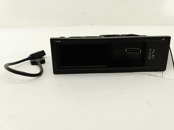 Volkswagen Eos Center Console Multimedia Module