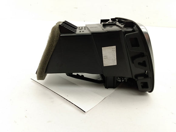 Volkswagen Eos Front Right AC Vent