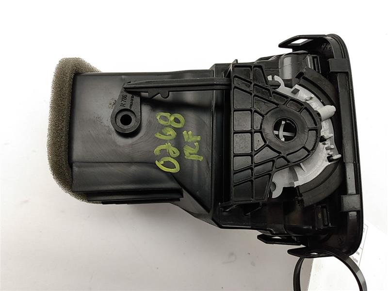 Volkswagen Eos Front Right AC Vent
