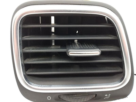 Volkswagen Eos Front Right AC Vent