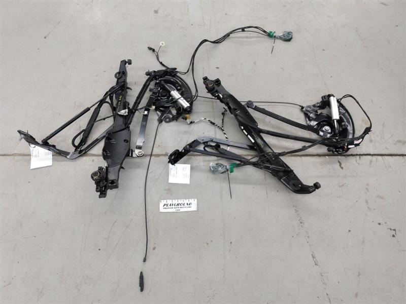 Volkswagen Eos Pair Of Tonneau Cover Hinges