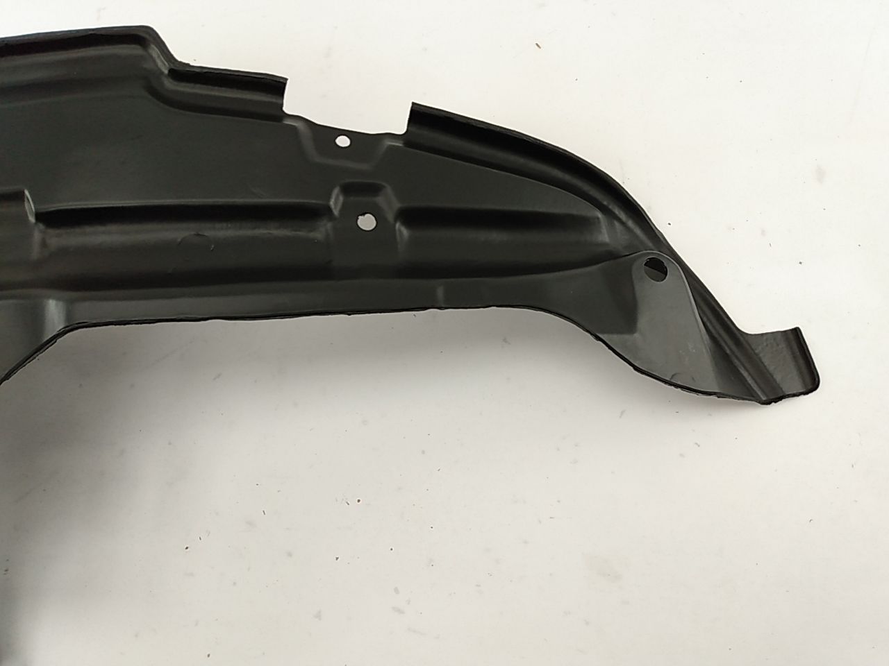 Mitsubishi 3000GT Front Right Splash Shield Kit