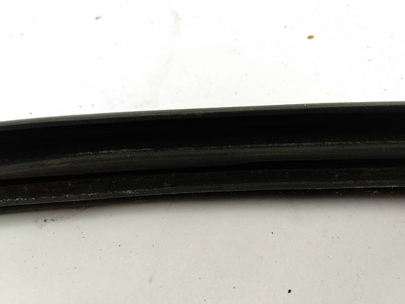 Mitsubishi 3000GT Trunk Seal
