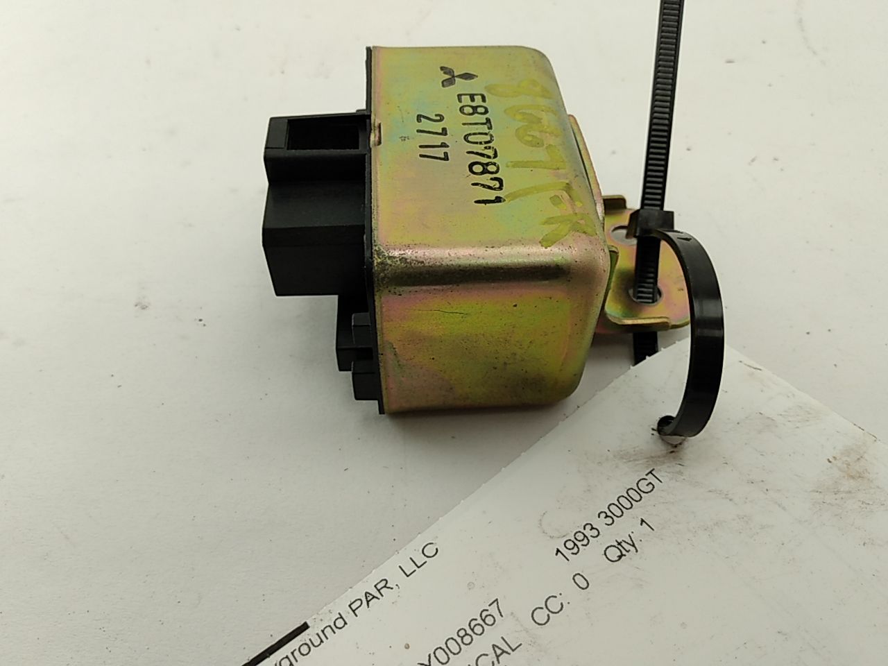 Mitsubishi 3000GT Fuel Pump Relay Control - 0