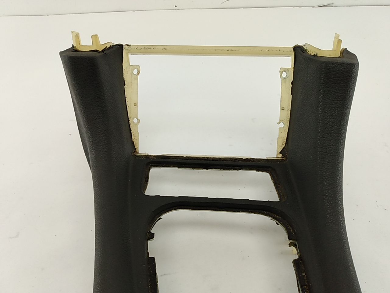 Mitsubishi 3000GT Front Center Console