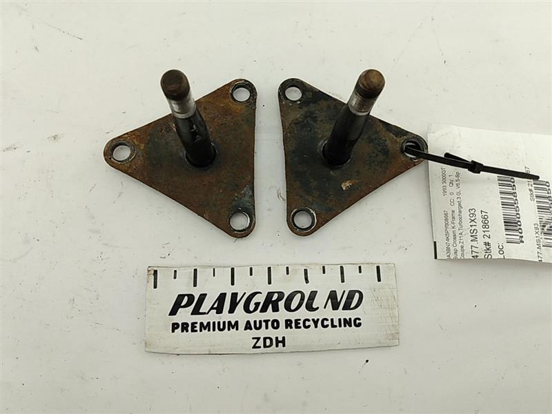 Mitsubishi 3000GT Pair of Front Mounts for Rear Subframe