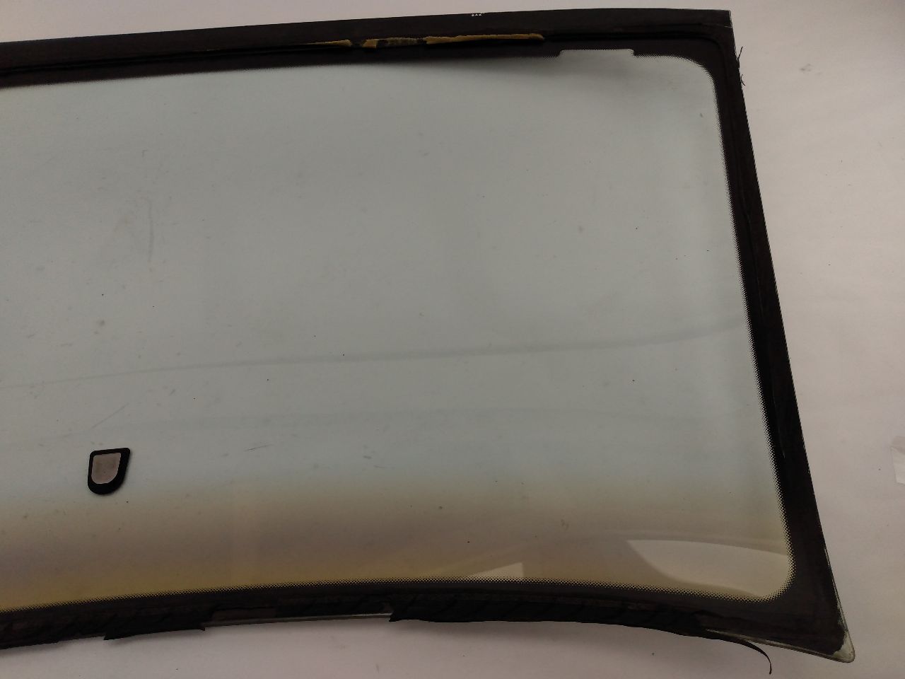 Mitsubishi 3000GT Windshield