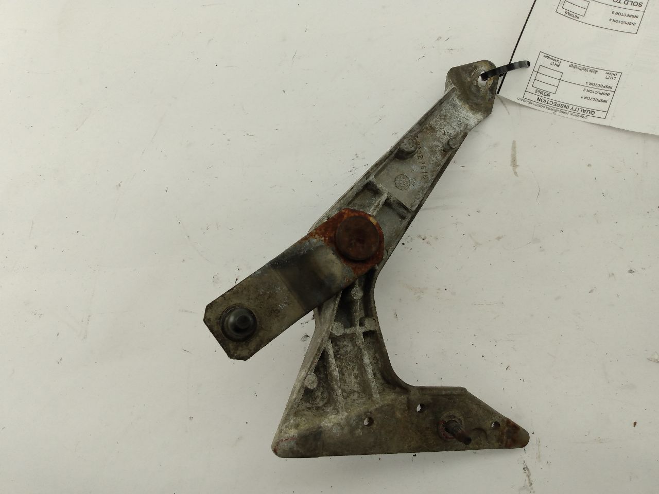 Chevrolet Camaro Windshield Wiper Arm Bracket