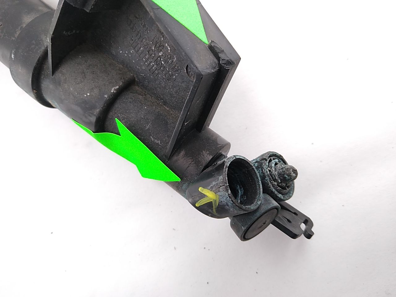 Volvo V50 Pair Of Head Light Washer Motors **AS-IS**