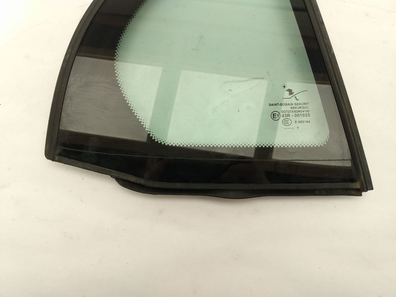 Saab 9-3 Rear Right Vent Glass