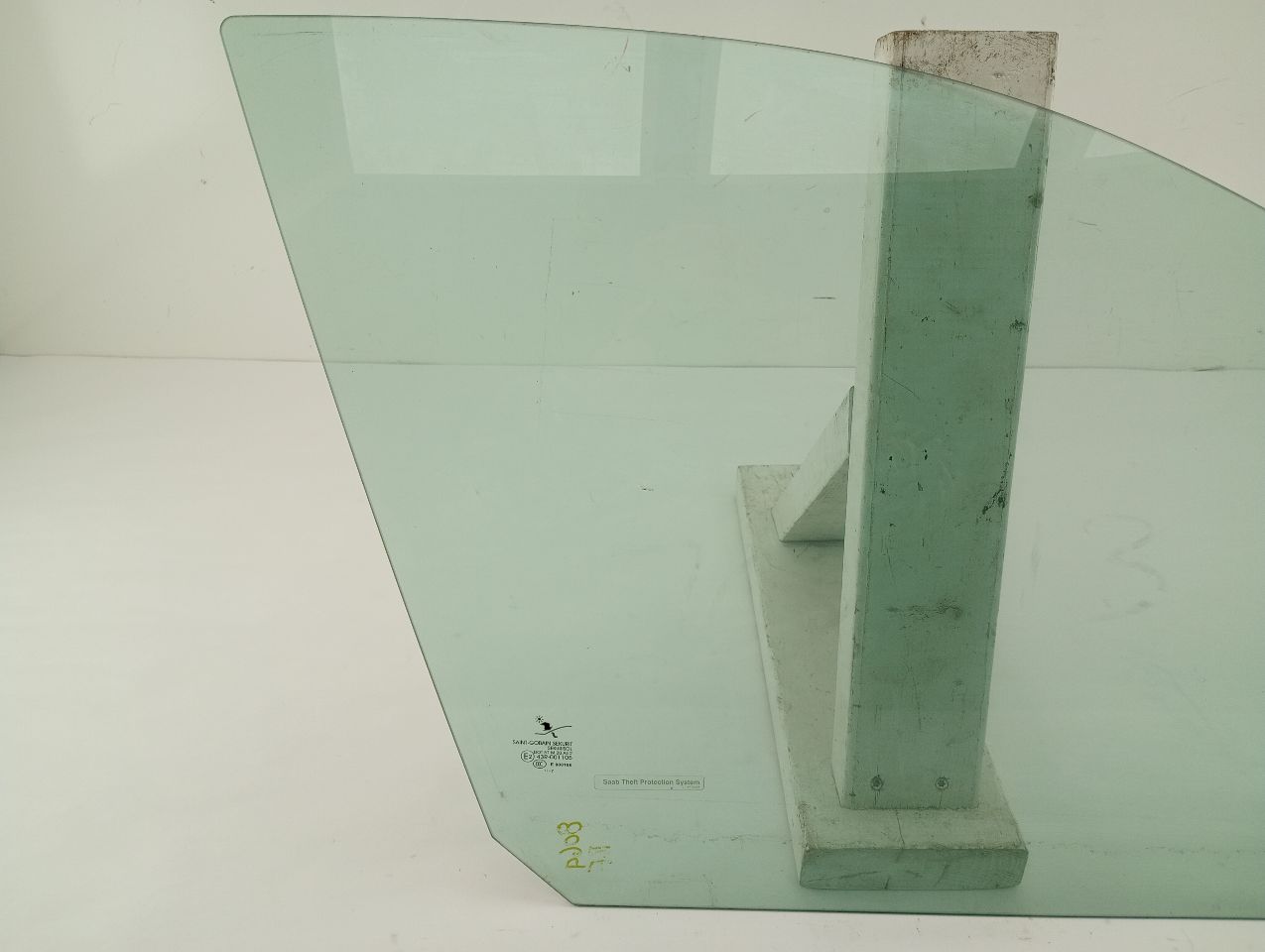 Saab 9-3 Front Right Door Glass