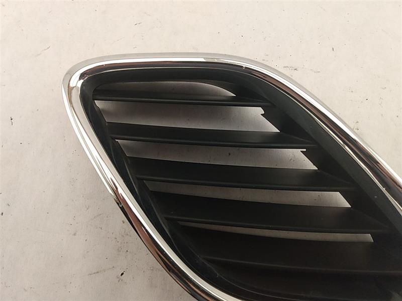 Saab 9-3 Front Right End Grille