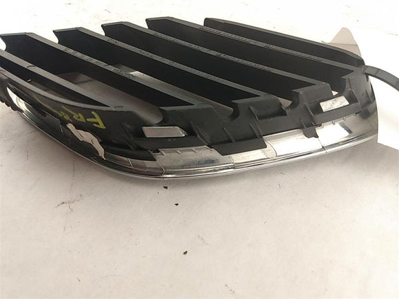 Saab 9-3 Front Right End Grille