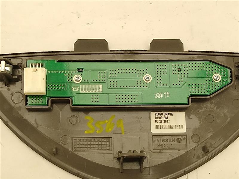 Nissan Leaf Charging Status Warning Indicator