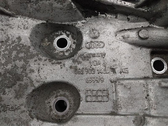 Volkswagen Eos Oil Filter Housing