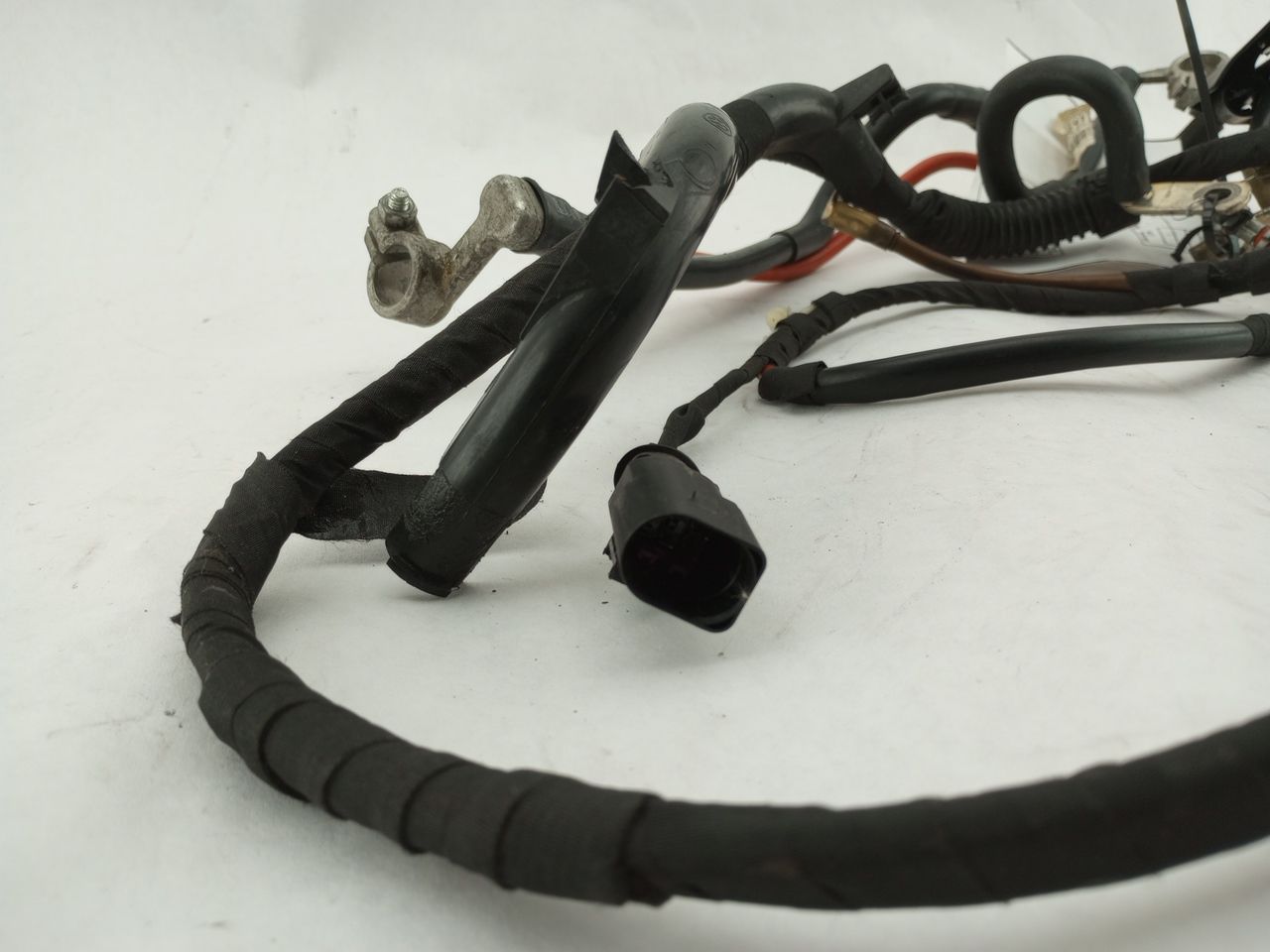 Volkswagen Eos Power Steering Wire Harness And Battery Cables