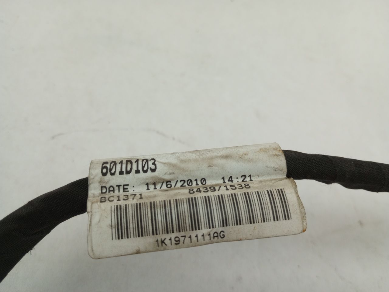 Volkswagen Eos Power Steering Wire Harness And Battery Cables