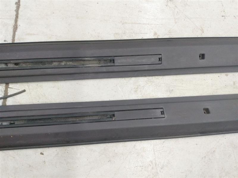 Hummer H3 Pair Of Roof Rack Runners